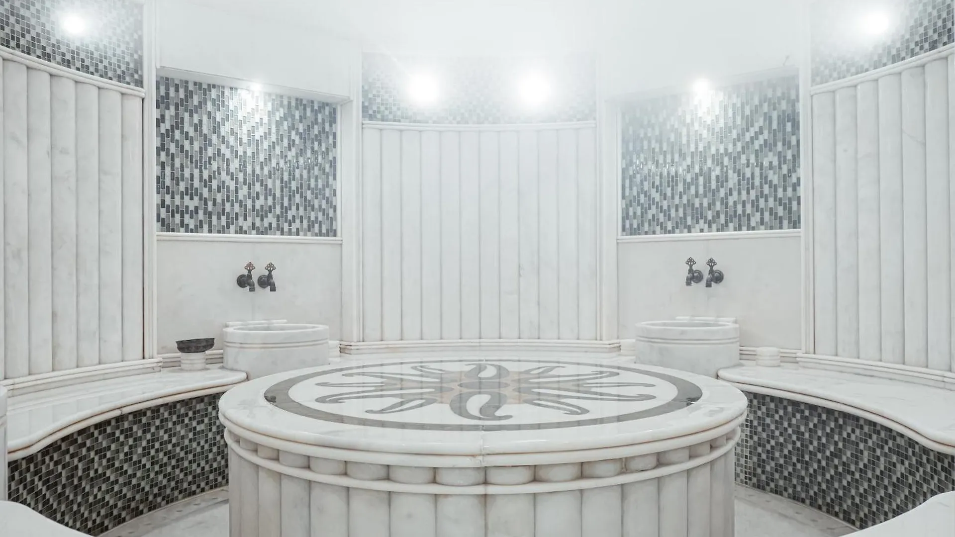 Hotel Fly Inn Baku Bine